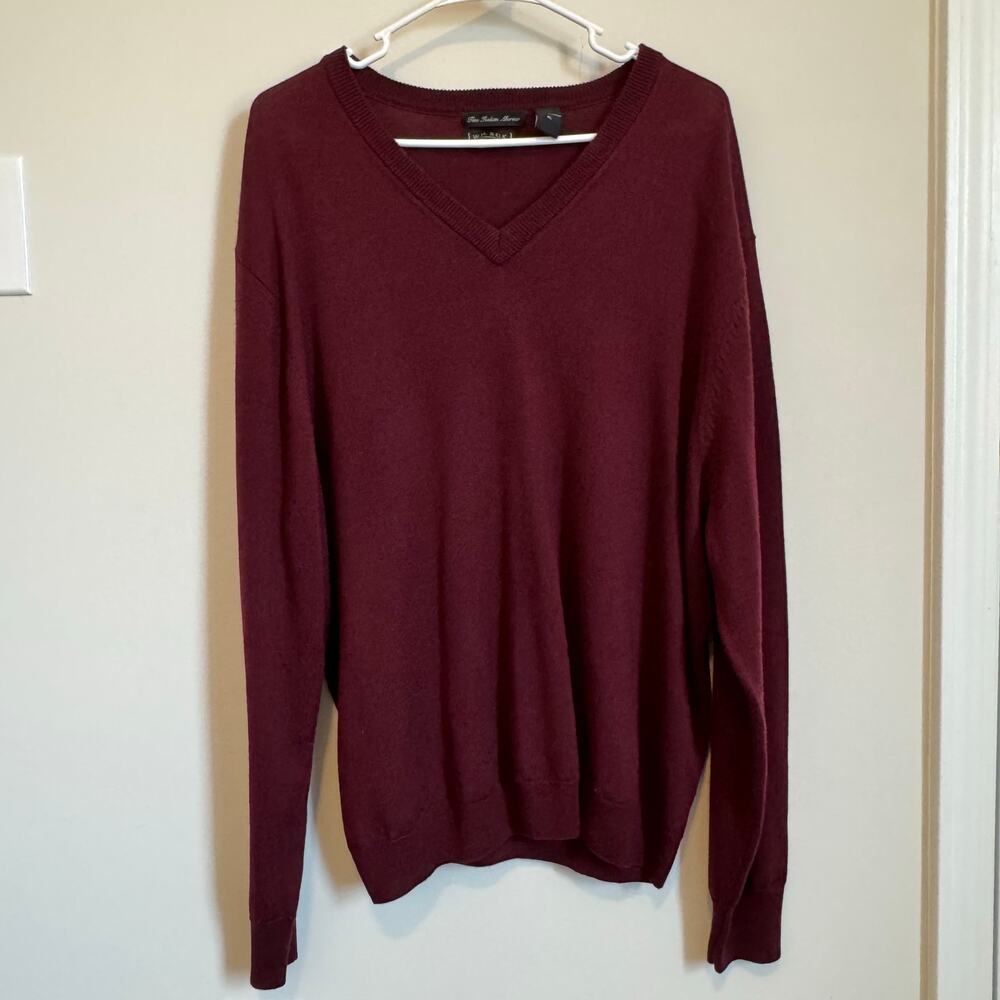 W.H. Belk Sportswear 100% wool sweater size XL